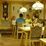 Haus Iris