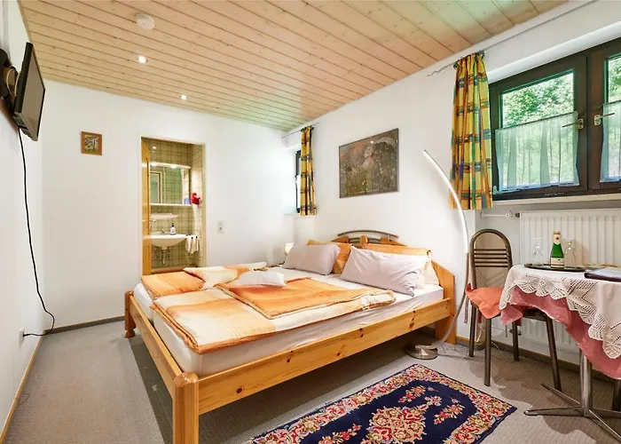 Haus Iris بيت ضيافة